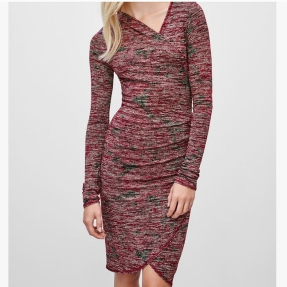 Wilfred Dresses & Skirts - Aritzia Wilfred Free Klum Wrap Dress